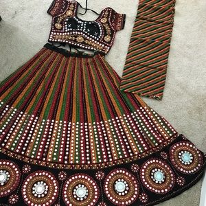 chaniya choli. Brand new Abhala work